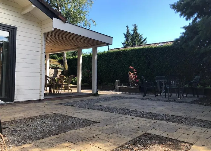 Сasa de vacaciones De Genten 2, Vakantiewoning Met Jacuzzi En Sauna Ermelo