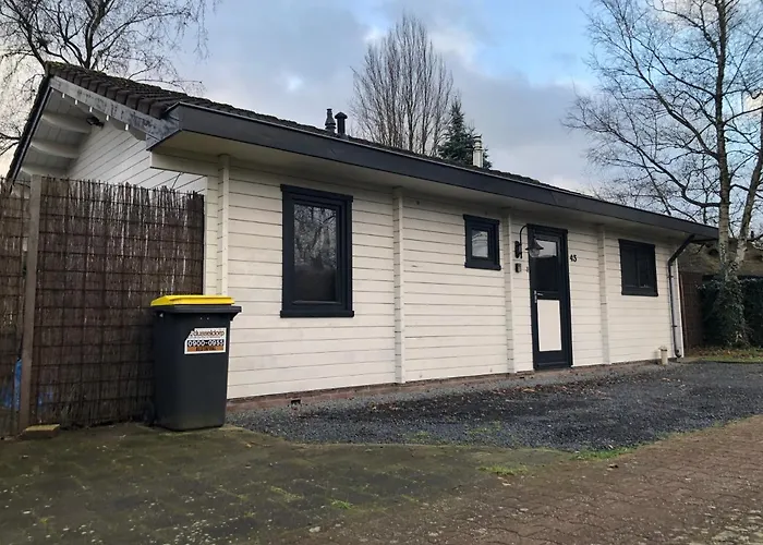 De Genten 2, Vakantiewoning Met Jacuzzi En Sauna Сasa de vacaciones *