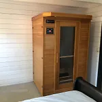 Prázdninový dům De Genten 2, Vakantiewoning Met Jacuzzi En Sauna